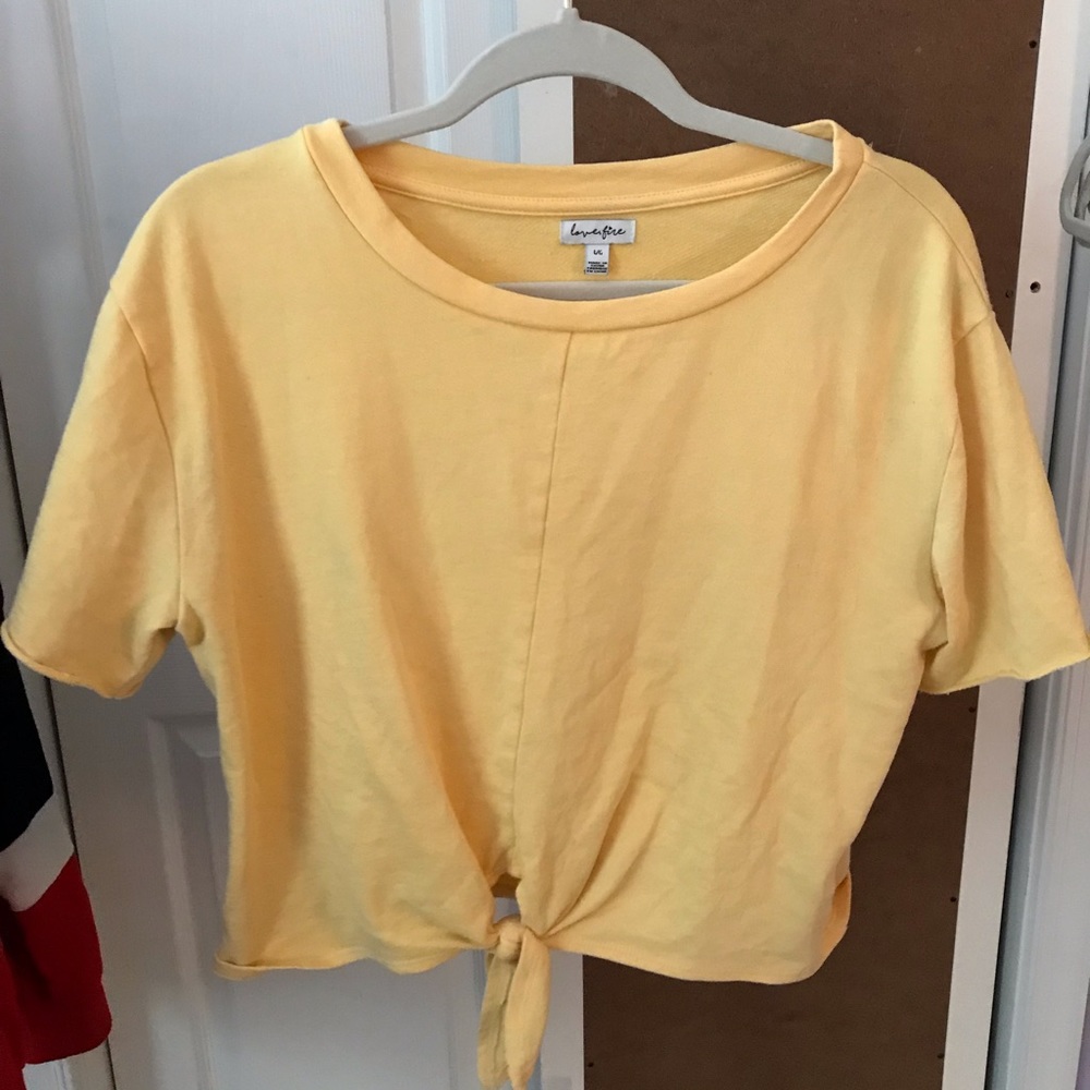Cropped t shirt